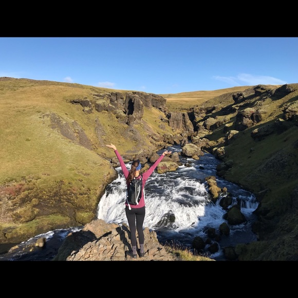 Meet your Posher, Valerie - Picture 1 of 1